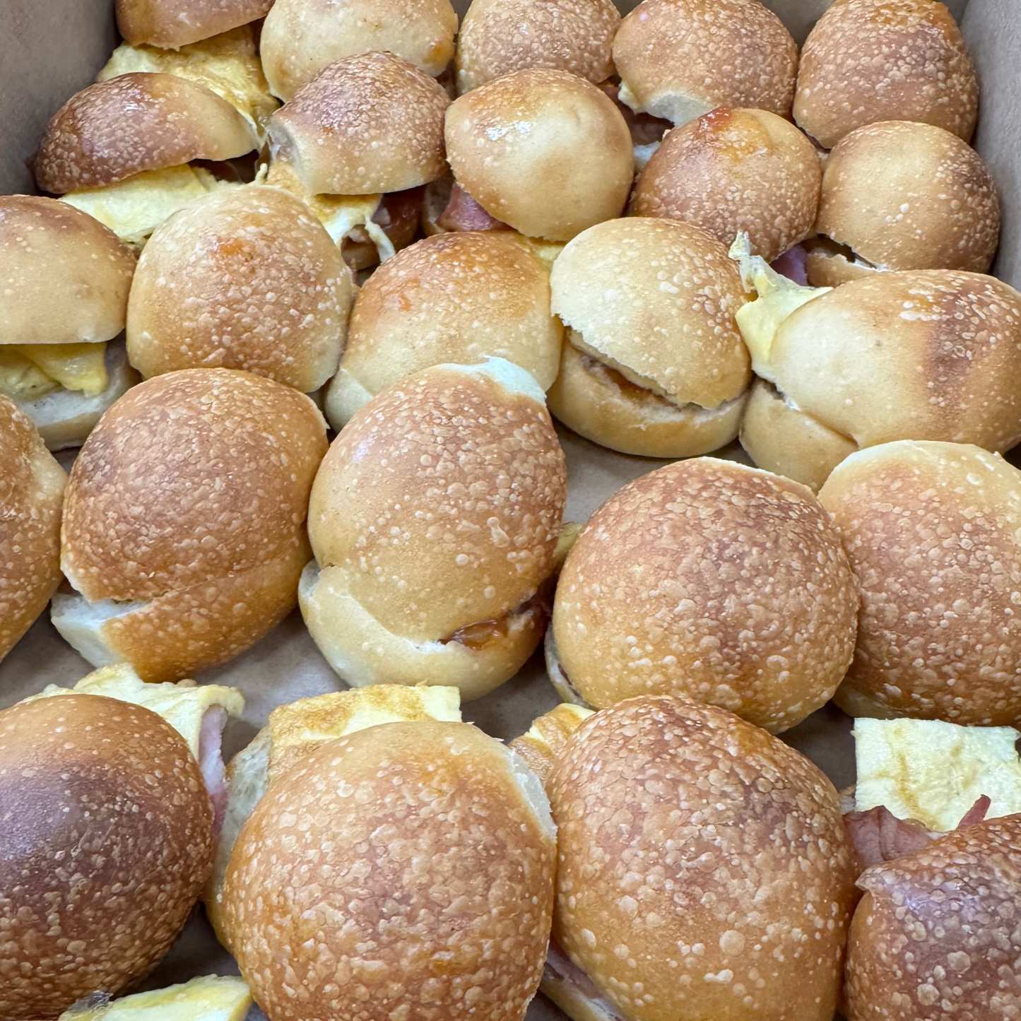 Mini bacon and egg buns